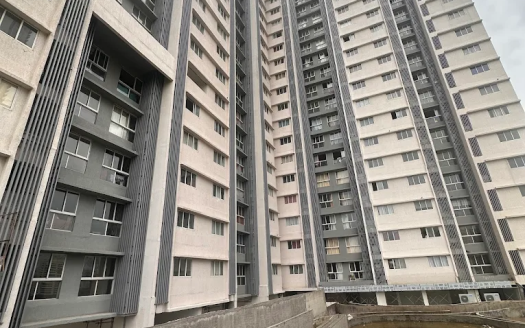2 BHK Flat for Auction Sale | Omkar Signet | Malad East, Mumbai